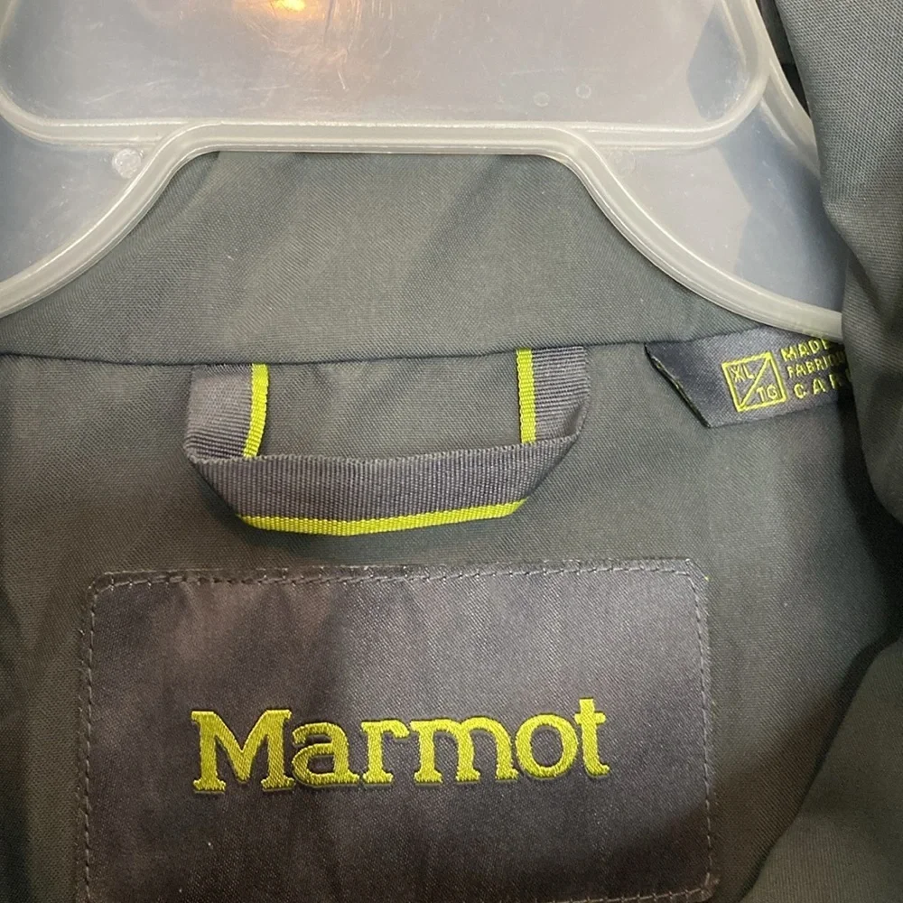 Marmot Men's Waterproof Hooded Rain Jacket Size XL